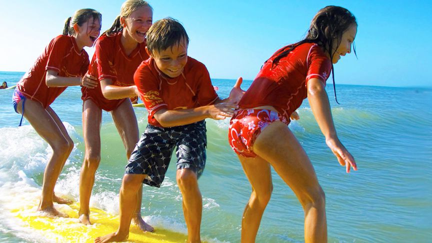 ¡Empiezan los Surf Camps de verano!