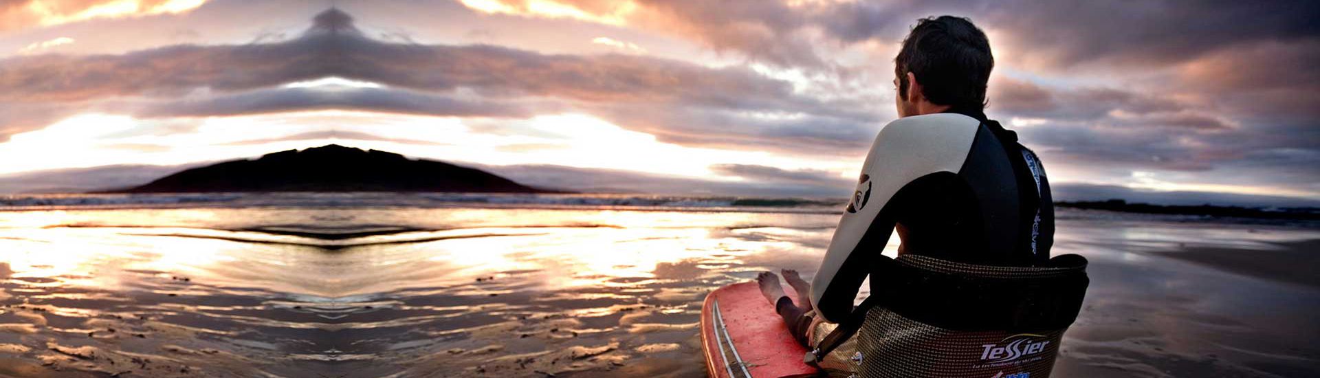 Special inclusive surfing lessons