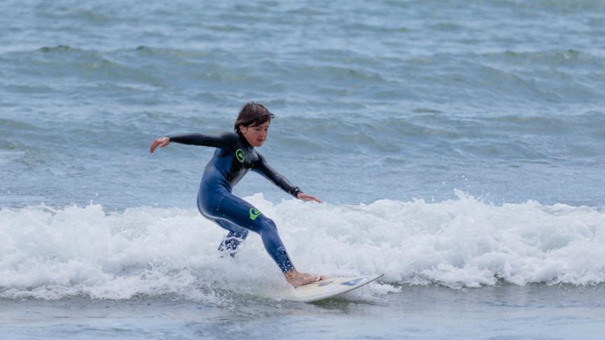 7 Razones por las que los niños deberían practicar surf